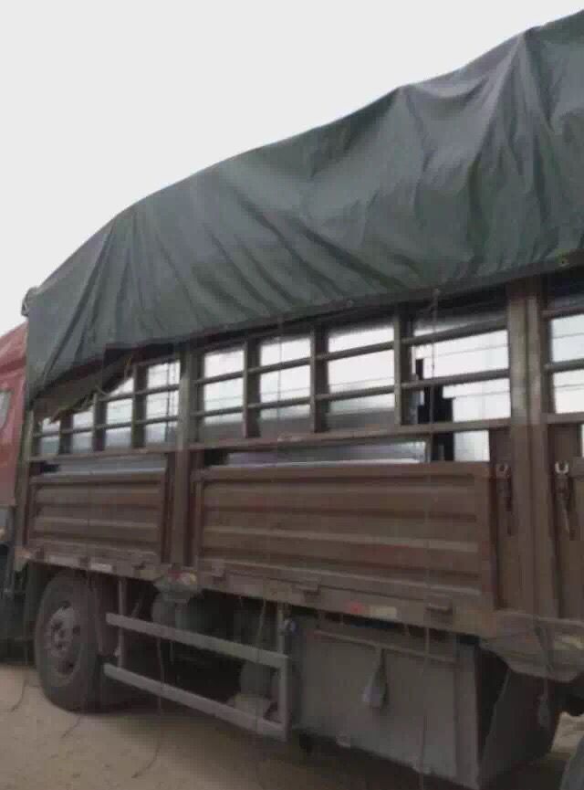 電纜橋架進(jìn)場(chǎng)茂名匯龍御景花園1