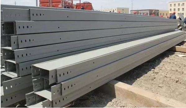 電纜橋架穿墻安裝的規(guī)范(圖1) 電纜橋架穿墻安裝